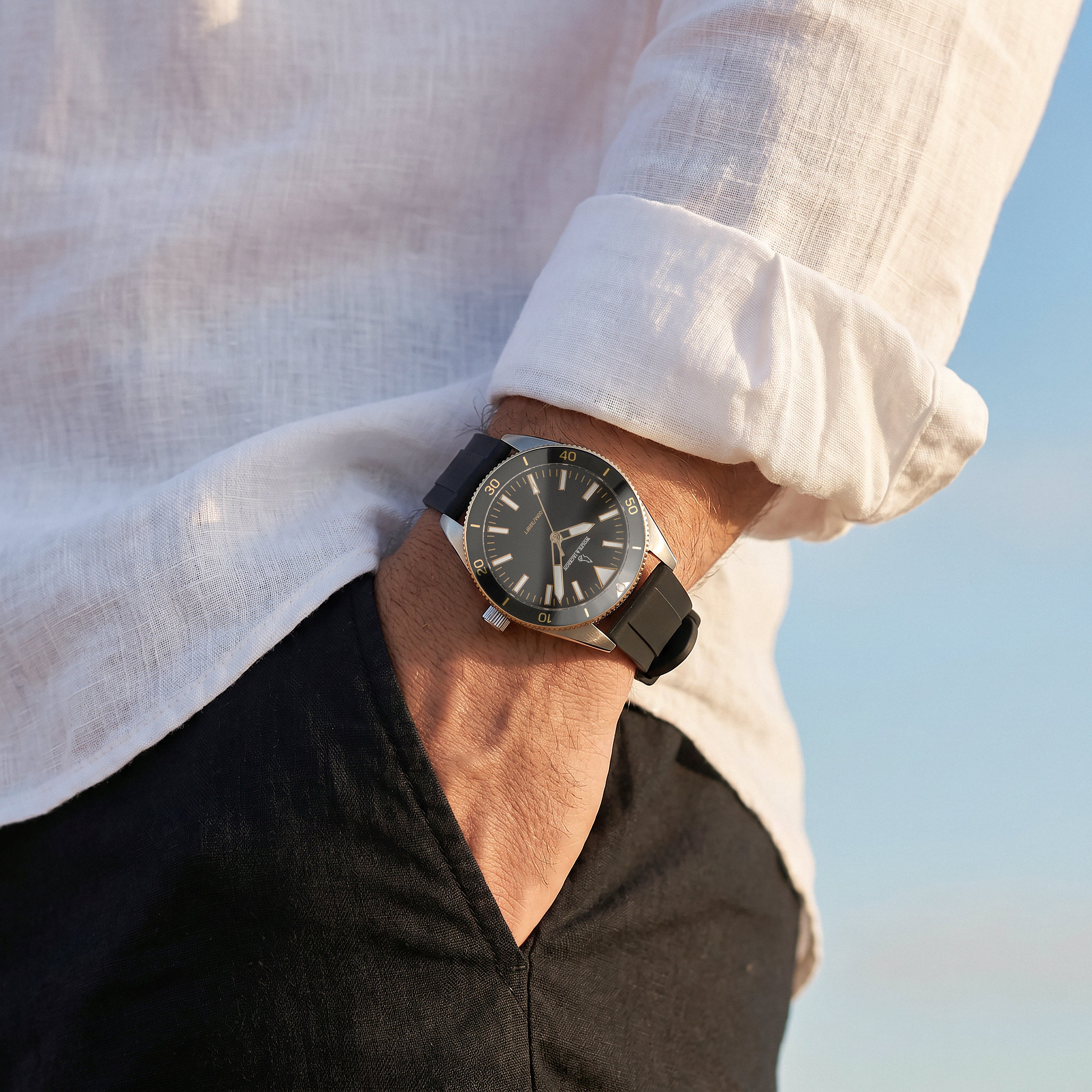 Campfield Diver 40 mm Black