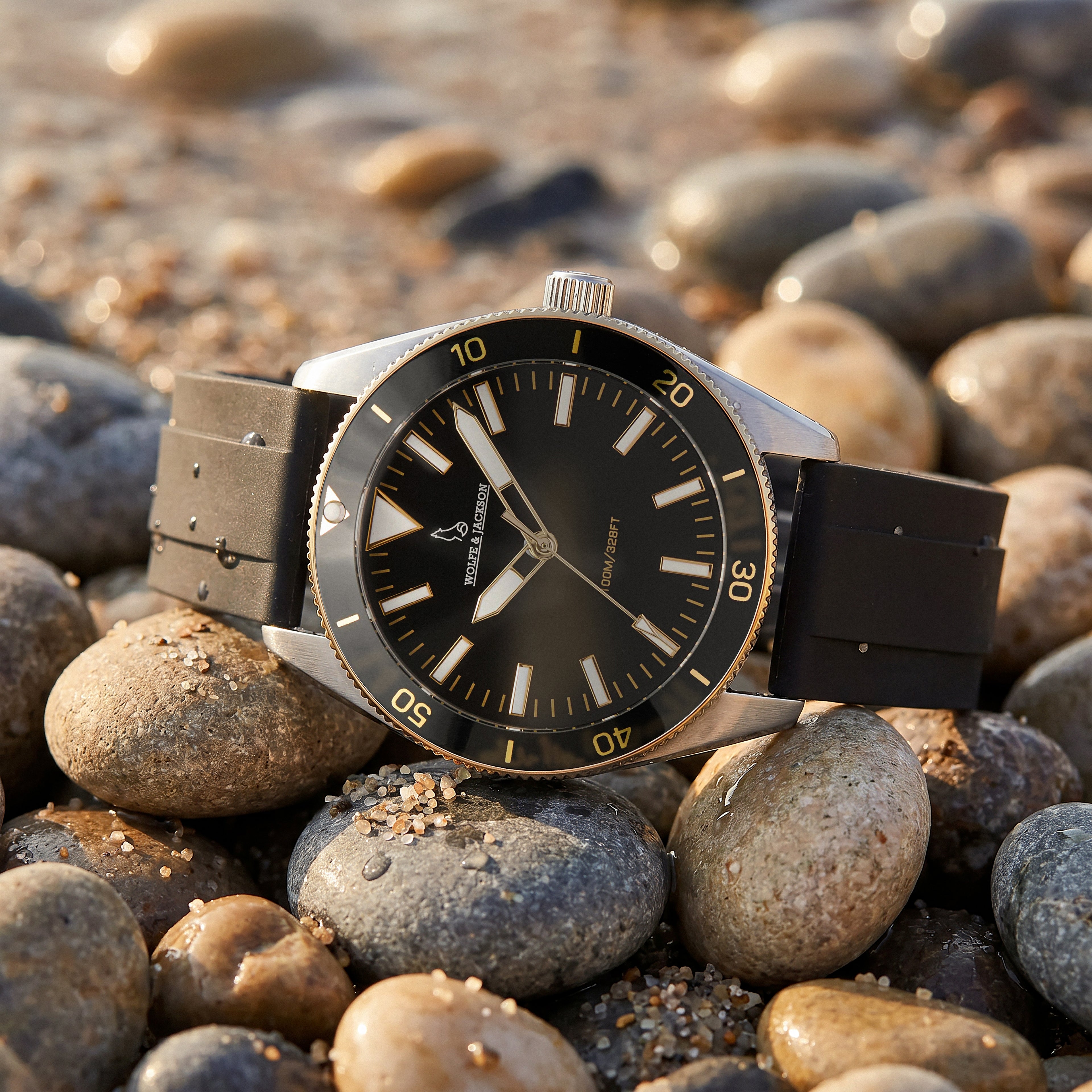 Campfield Diver 40 mm Black